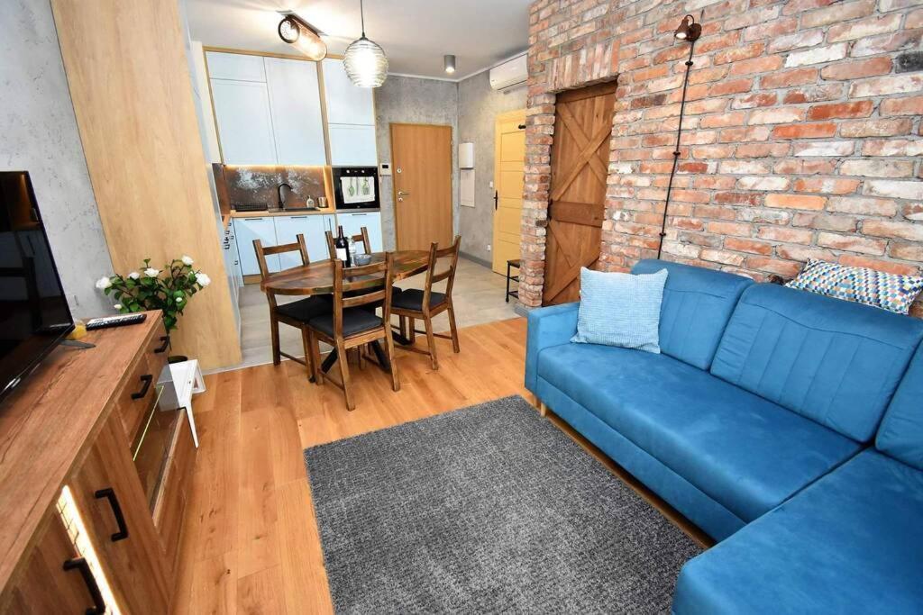 Apartament Blue Bastion Walowa 23C Z Klimatyzacja I Miejscem Parkingowym W Podziemnym Parkingu Гданьск Экстерьер фото